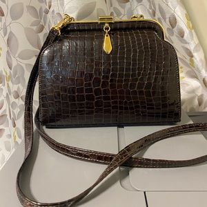 ROEL Vintage Women’s handbag. Excellent condition.